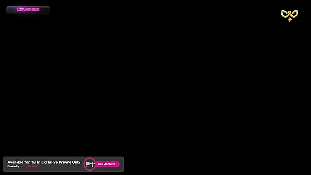 Snapshot of Tashaa chatting on 05/26/26, 03:30 Tashaa online show from 05/26/26, 03:30