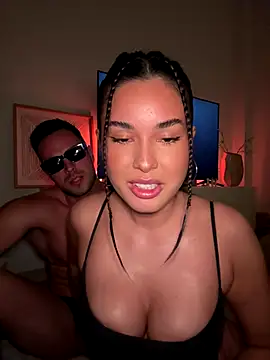 Snapshot of Lizhush_ chatting on 10/14/25, 08:04 Lizhush  online show from 10/14/25, 08:04