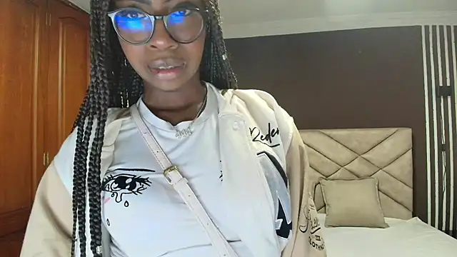 Raquel jones online show from 09/25/25, 12:09