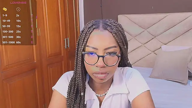 Raquel jones online show from 11/09/25, 11:41