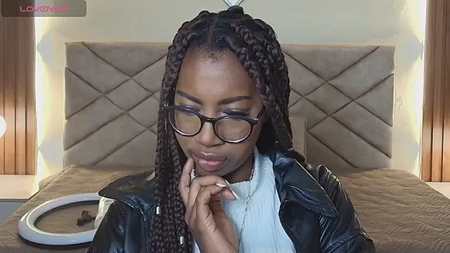 Raquel jones online show from 07/12/26, 11:45