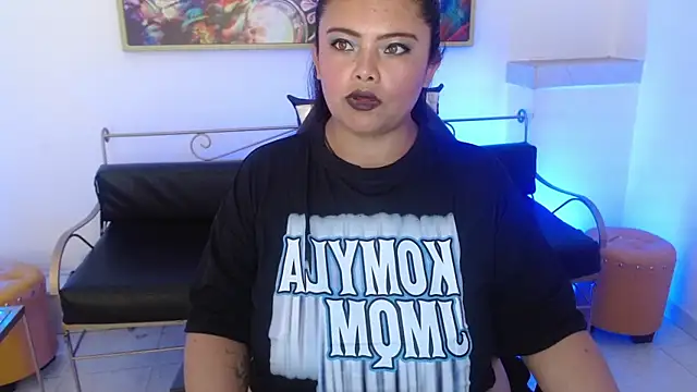 Snapshot of Janeth_zambrano chatting on 01/20/25, 08:07 Janeth zambrano online show from 01/20/25, 08:07