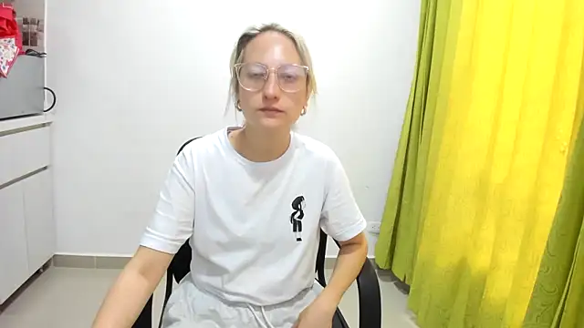 Adele johnsonn1 online show from 03/19/25, 03:19