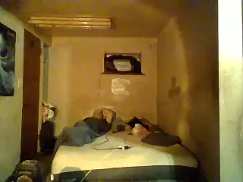 Snapshot of Nightshade7712 chatting on 01/30/25, 08:22 Nightshade7712 online show from 01/30/25, 08:22