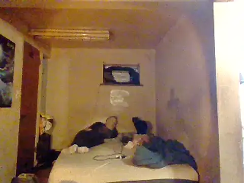 Snapshot of Nightshade7712 chatting on 01/30/25, 07:04 Nightshade7712 online show from 01/30/25, 07:04