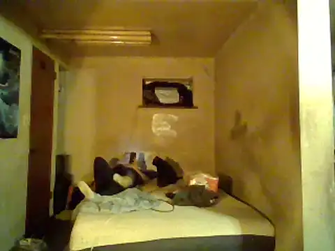 Snapshot of Nightshade7712 chatting on 02/13/25, 11:58 Nightshade7712 online show from 02/13/25, 11:58