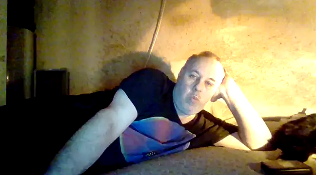 Snapshot of Nightshade7712 chatting on 02/18/25, 01:54 Nightshade7712 online show from 02/18/25, 01:54