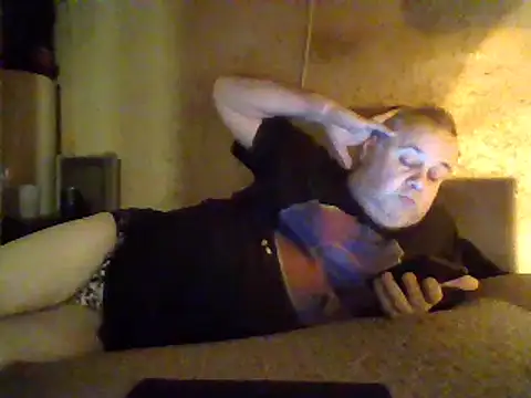 Snapshot of Nightshade7712 chatting on 02/27/25, 01:38 Nightshade7712 online show from 02/27/25, 01:38