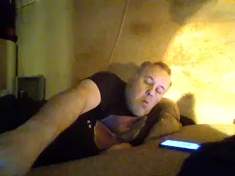 Snapshot of Nightshade7712 chatting on 03/01/25, 05:31 Nightshade7712 online show from 03/01/25, 05:31