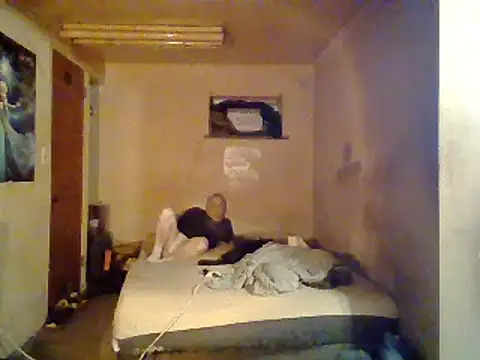 Snapshot of Nightshade7712 chatting on 03/16/25, 09:16 Nightshade7712 online show from 03/16/25, 09:16