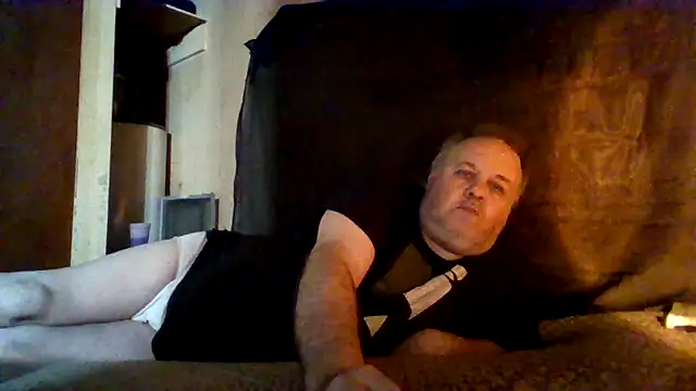 Snapshot of Nightshade7712 chatting on 11/05/25, 06:57 Nightshade7712 online show from 11/05/25, 06:57