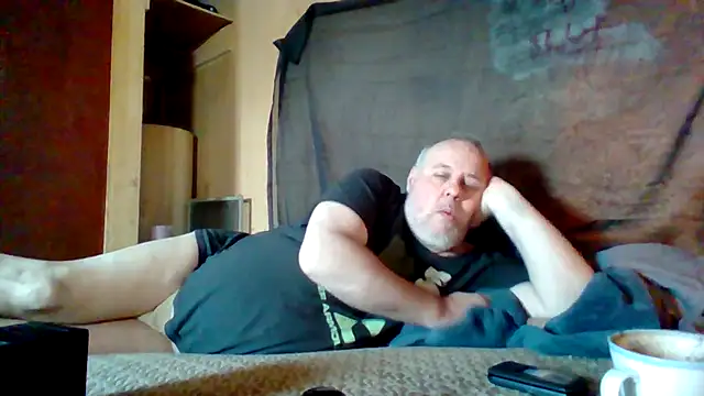 Snapshot of Nightshade7712 chatting on 11/11/25, 03:12 Nightshade7712 online show from 11/11/25, 03:12