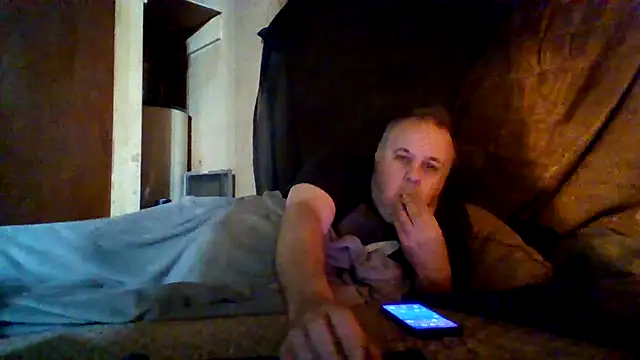 Snapshot of Nightshade7712 chatting on 12/01/25, 10:15 Nightshade7712 online show from 12/01/25, 10:15