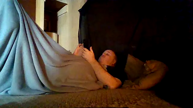 Snapshot of Nightshade7712 chatting on 12/05/25, 07:21 Nightshade7712 online show from 12/05/25, 07:21