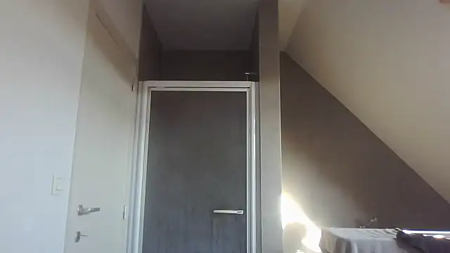 Vekie 007 online show from 07/27/26, 05:53
