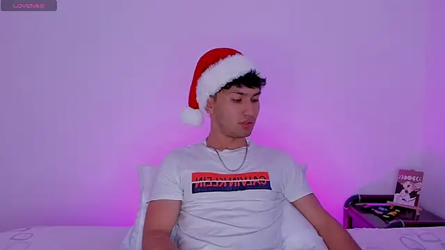 Valerio James7 online show from 12/07/24, 06:26