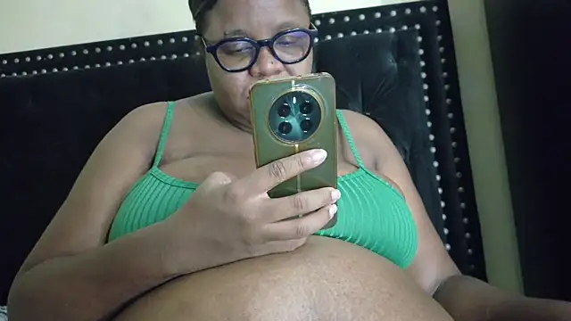 TatianaSantodomingo online show from 06/18/26, 04:02