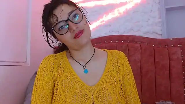 Snapshot of lunazulsj chatting on 01/31/25, 03:44 lunazulsj online show from 01/31/25, 03:44