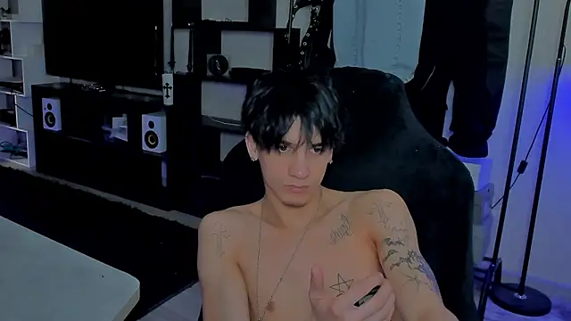 MarkBrowniii online show from 04/08/26, 01:44