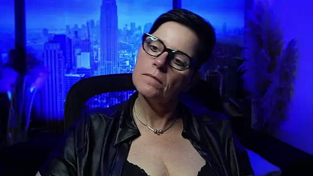 ninarandmann online show from 11/24/25, 06:07