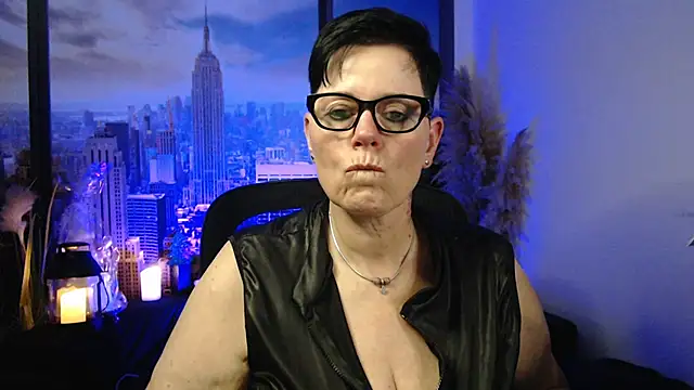 ninarandmann online show from 12/22/25, 06:16