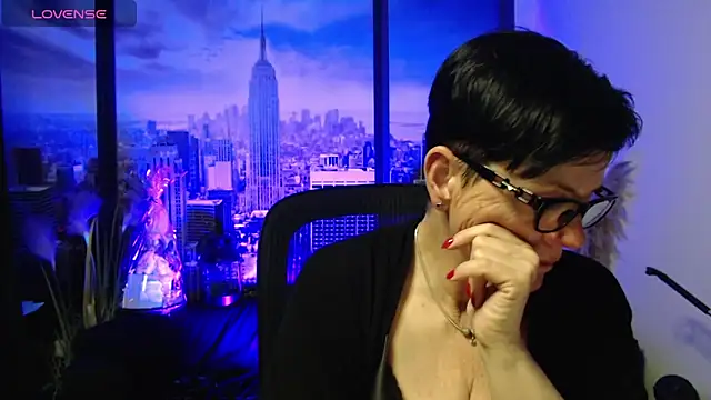ninarandmann online show from 05/11/26, 02:45