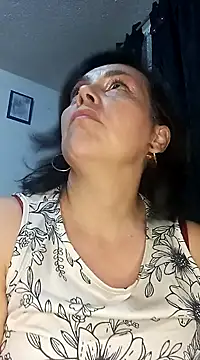 Snapshot of Natasha_milf__ chatting on 02/08/25, 01:32 Natasha milf online show from 02/08/25, 01:32