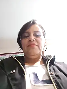 Snapshot of Natasha_milf__ chatting on 02/12/25, 07:24 Natasha milf online show from 02/12/25, 07:24