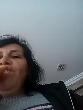 Snapshot of Natasha_milf__ chatting on 03/01/25, 12:34 Natasha milf online show from 03/01/25, 12:34
