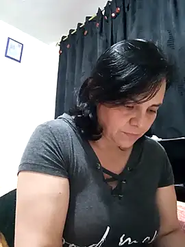 Snapshot of Natasha_milf__ chatting on 03/05/25, 12:27 Natasha milf online show from 03/05/25, 12:27