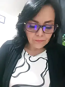 Snapshot of Natasha_milf__ chatting on 03/15/25, 12:15 Natasha milf online show from 03/15/25, 12:15