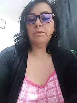 Snapshot of Natasha_milf__ chatting on 03/15/25, 03:18 Natasha milf online show from 03/15/25, 03:18