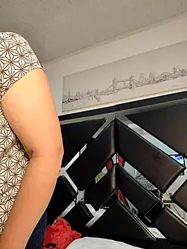 Snapshot of Natasha_milf__ chatting on 10/10/25, 12:48 Natasha milf online show from 10/10/25, 12:48