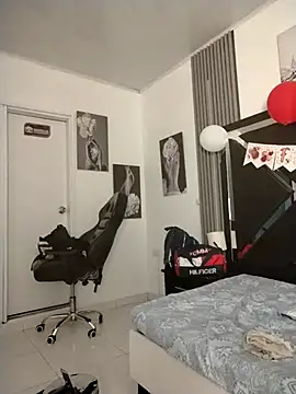 Natasha milf   online show from 02/22/26, 12:34