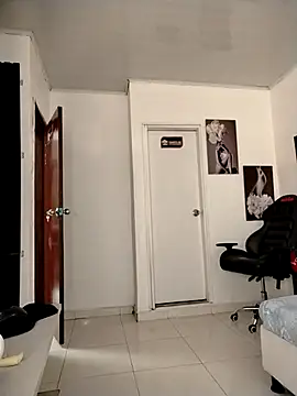 Natasha milf   online show from 05/02/26, 01:05