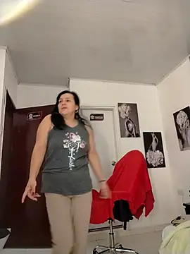 Natasha milf   online show from 05/16/26, 12:59