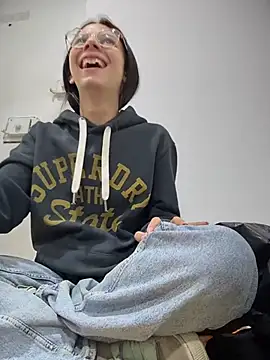 Bonniepark online show from 03/18/26, 01:53