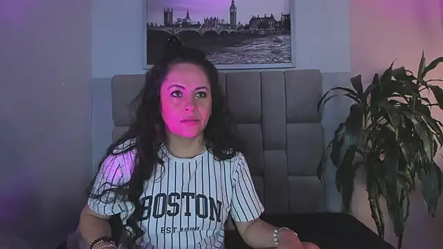 hanny milf online show from 09/12/25, 12:27