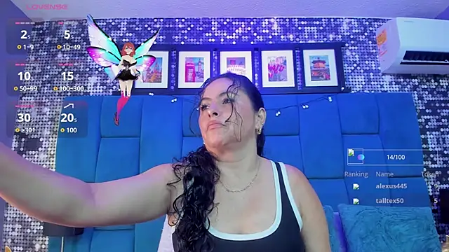 Snapshot of hanny_milf chatting on 10/25/25, 11:29 hanny milf online show from 10/25/25, 11:29