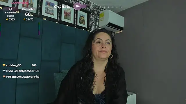 Snapshot of hanny_milf chatting on 12/04/25, 11:41 hanny milf online show from 12/04/25, 11:41