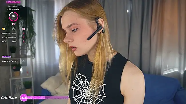 Snapshot of MariamAven chatting on 09/14/25, 06:01 MariamAven online show from 09/14/25, 06:01