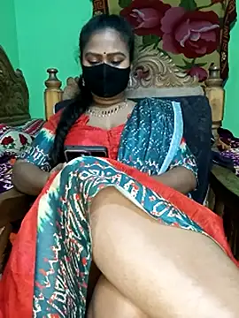 Idhika Paul online show from 02/26/25, 09:37