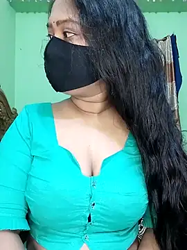 Idhika Paul online show from 03/22/25, 04:45