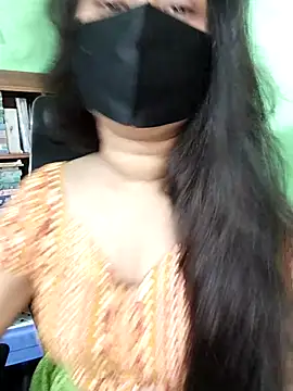 Idhika Paul online show from 09/25/25, 01:04