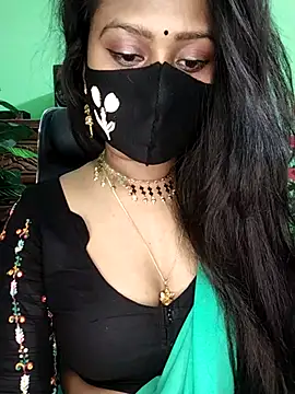 Idhika Paul online show from 01/17/26, 05:49