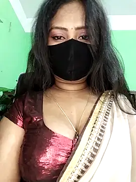 Idhika Paul online show from 02/17/26, 06:03