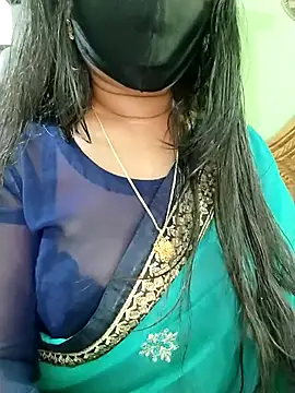 Idhika Paul online show from 04/09/26, 06:19