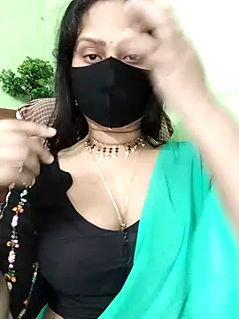 Idhika Paul online show from 05/11/26, 01:50