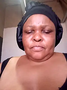 Snapshot of HOTSUGARX5 chatting on 12/14/24, 08:23 HOTSUGARX5 online show from 12/14/24, 08:23