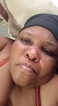 Snapshot of HOTSUGARX5 chatting on 12/15/24, 06:29 HOTSUGARX5 online show from 12/15/24, 06:29